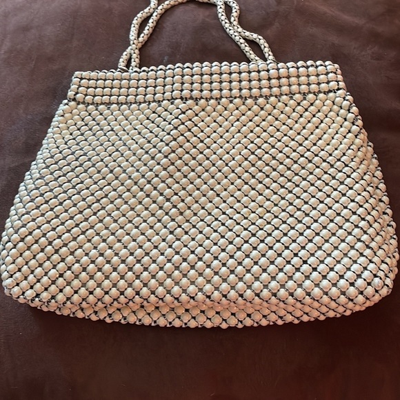 Whiting and Davis Cream Enamel Mesh Purse - Picture 3 of 8